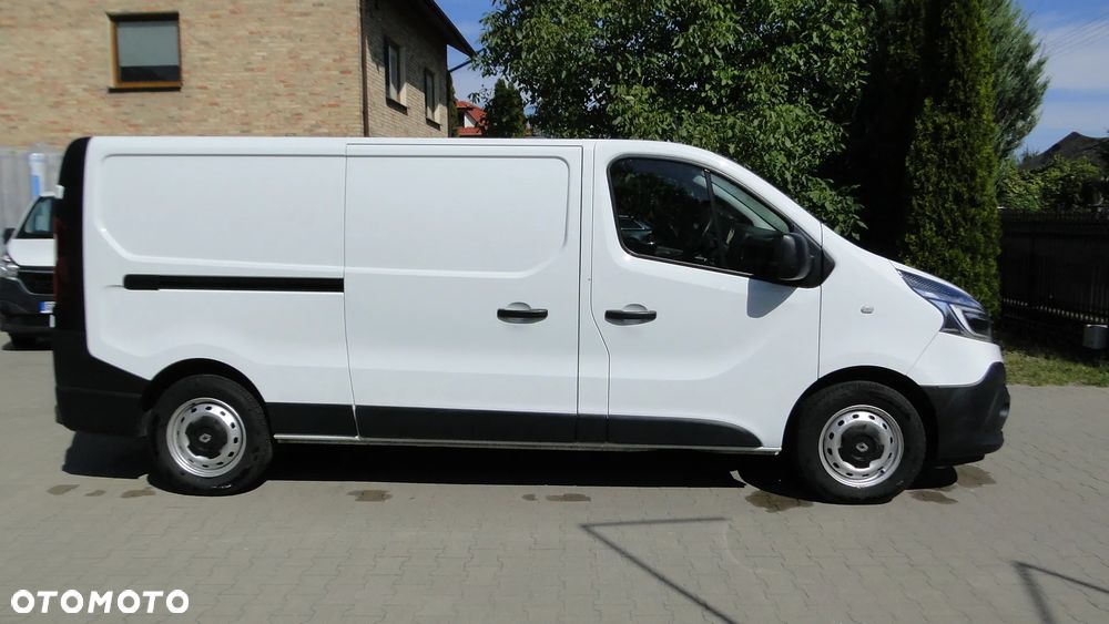 Renault Trafic - 10