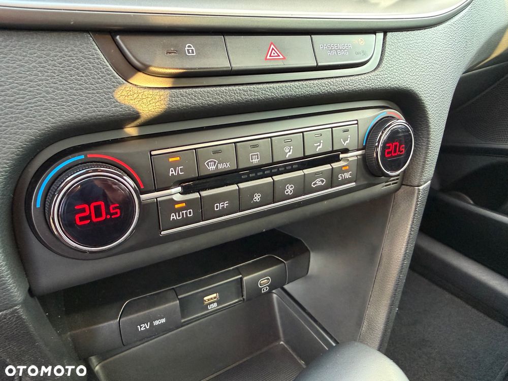 Kia Ceed 1.5 T-GDI M DCT - 13