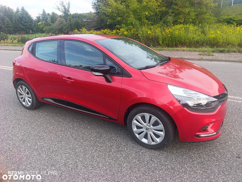Renault Clio - 22