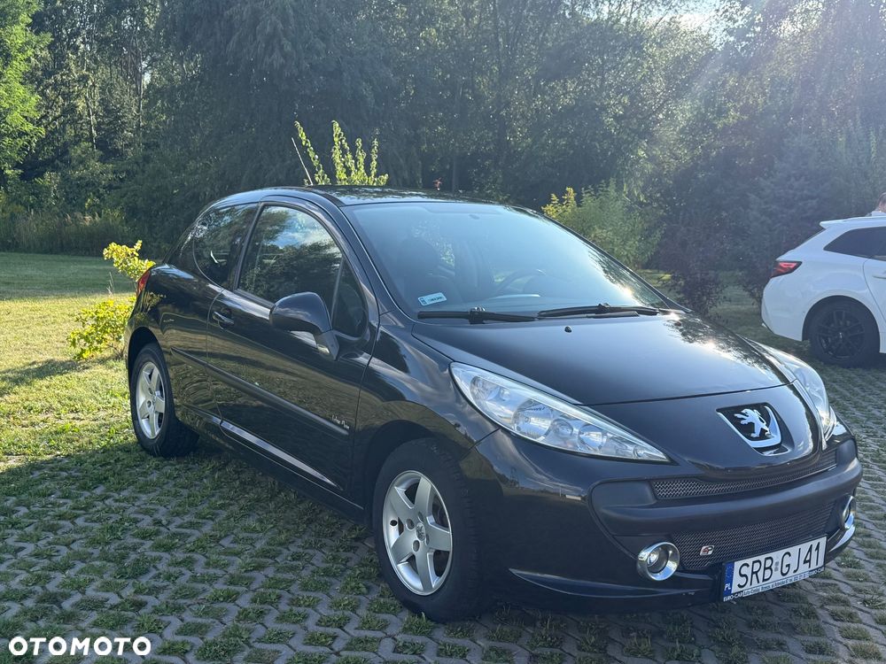 Peugeot 207 1.4 16V Trendy - 13