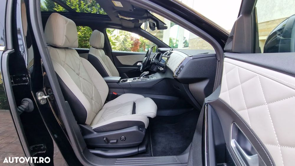 DS Automobiles DS 7 Crossback - 17
