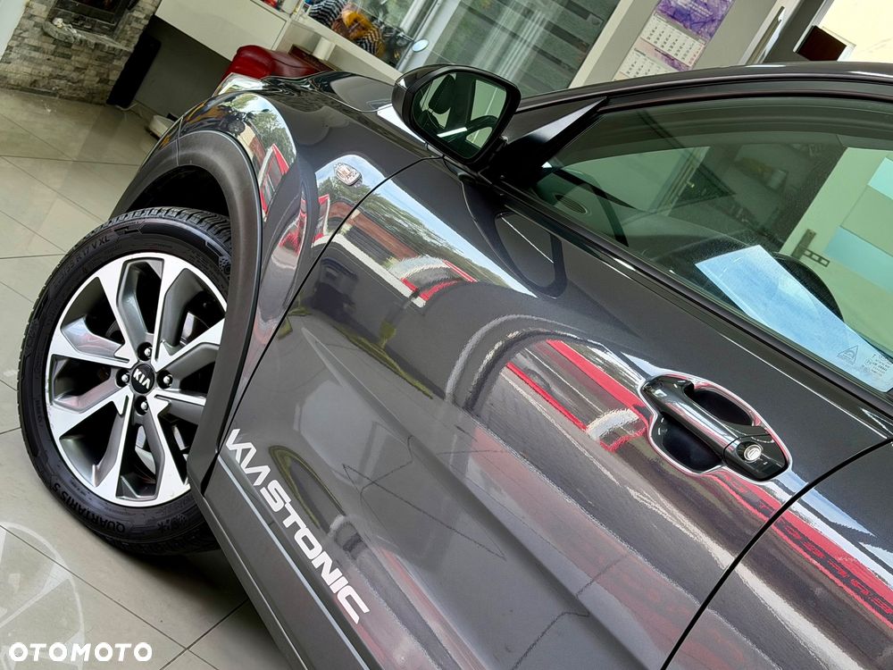 Kia Stonic 1.0 T-GDI L - 36