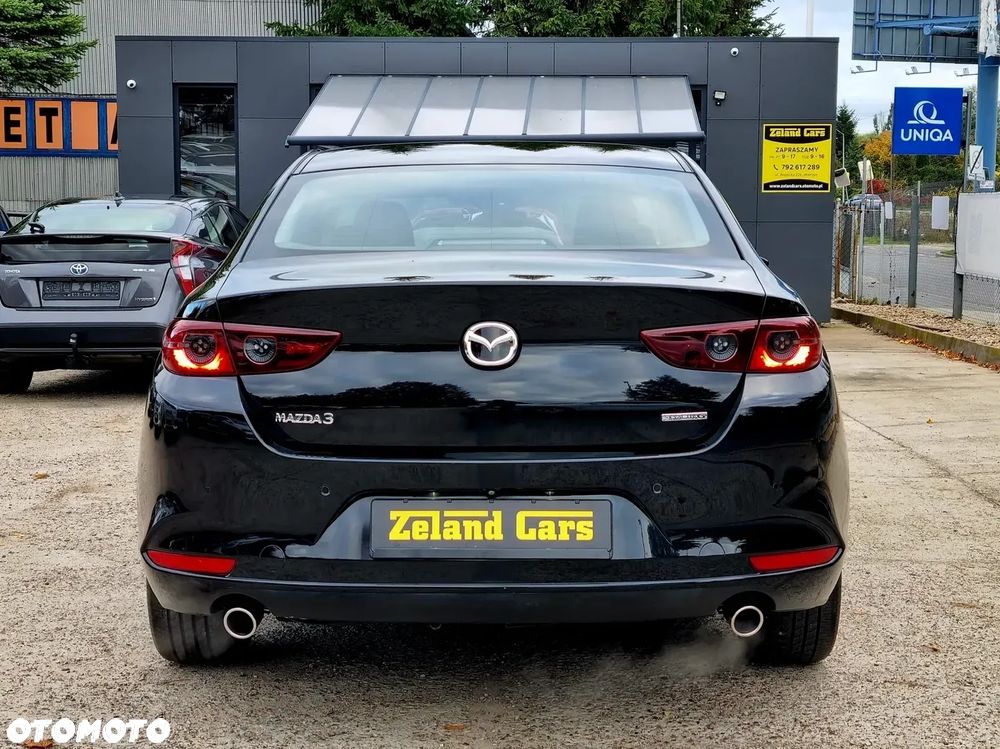 Mazda 3 SKYACTIV-G 2.0 M-Hybrid DRIVE - 7