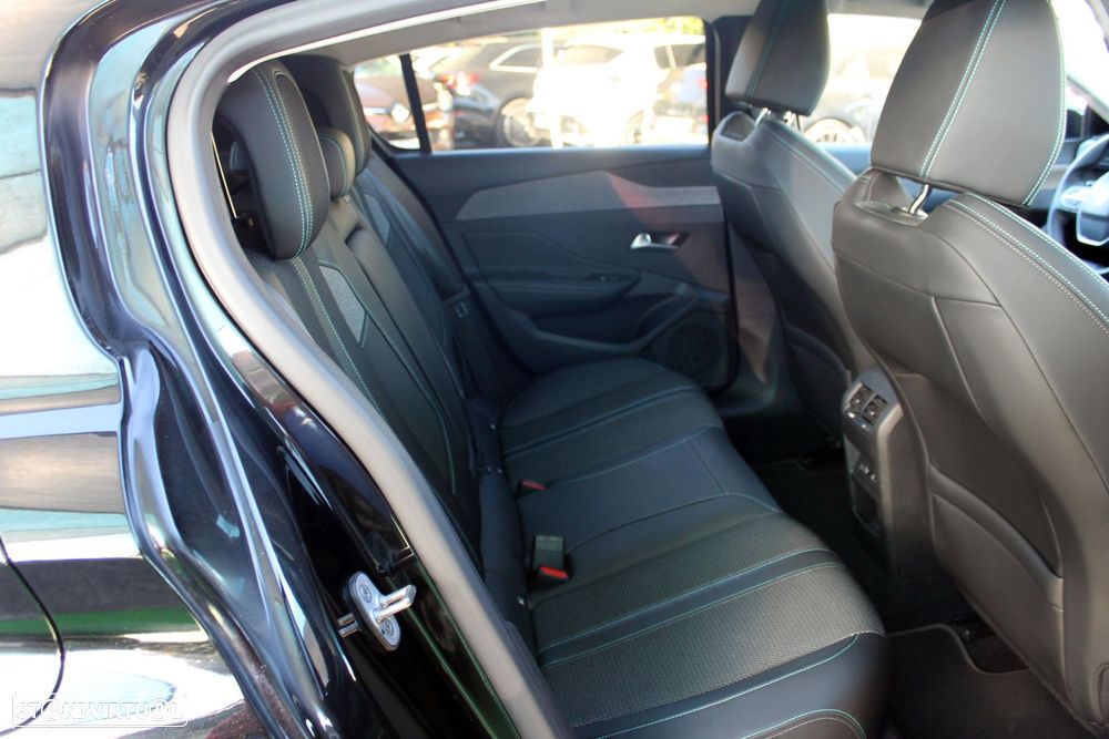 Peugeot 308 1.2 PureTech Allure EAT8 - 50