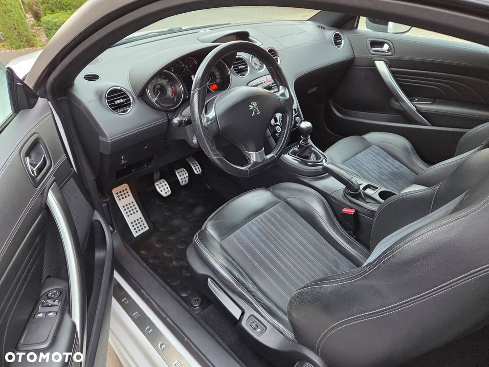 Peugeot RCZ 1.6 155 THP - 16