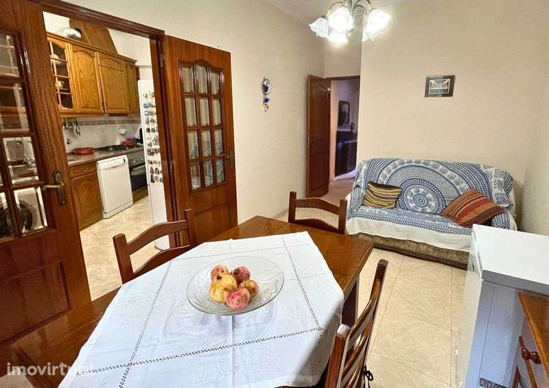 Apartamento T4 com marquise - Grande imagem: 5/12