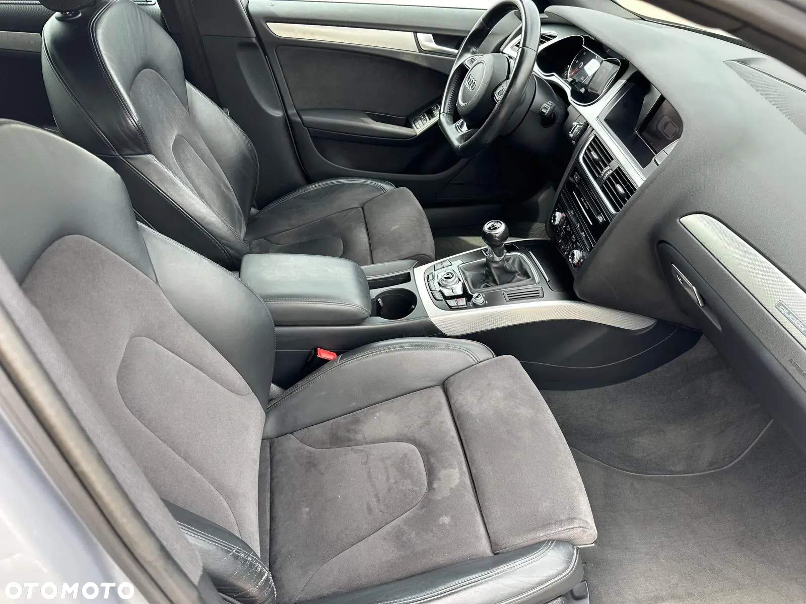 Audi A4 Allroad 2.0 TDI Quattro - 12