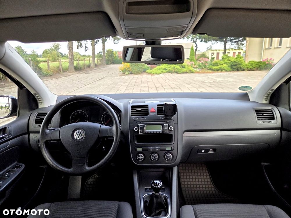 Volkswagen Golf 1.6 Edition - 30
