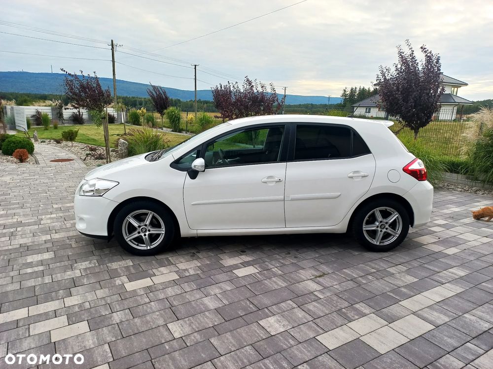 Toyota Auris 1.6 Edition - 11