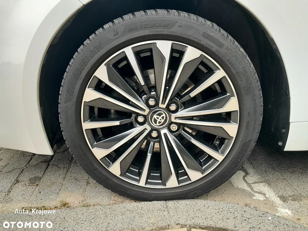 Toyota Corolla 2.0 Hybrid Style - 35