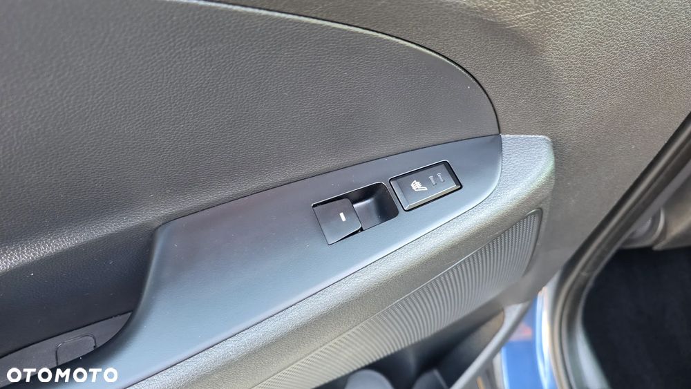 Hyundai Tucson blue 1.6 GDi 2WD Navi - 17