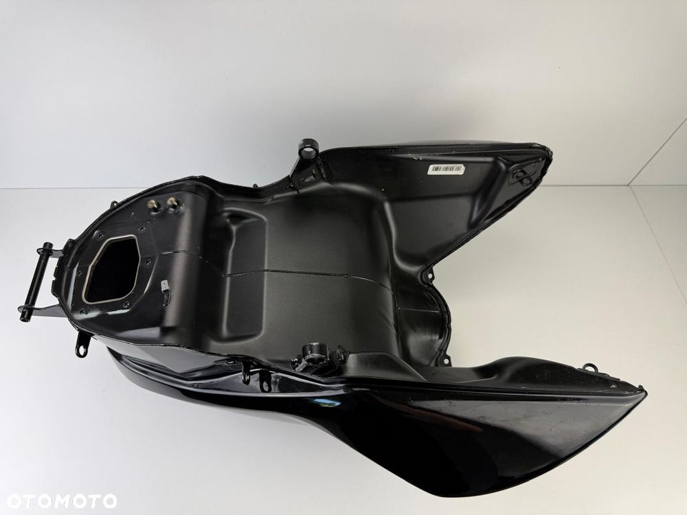 Zbiornik paliwa Ducati Diavel V4 2023-24 - 15