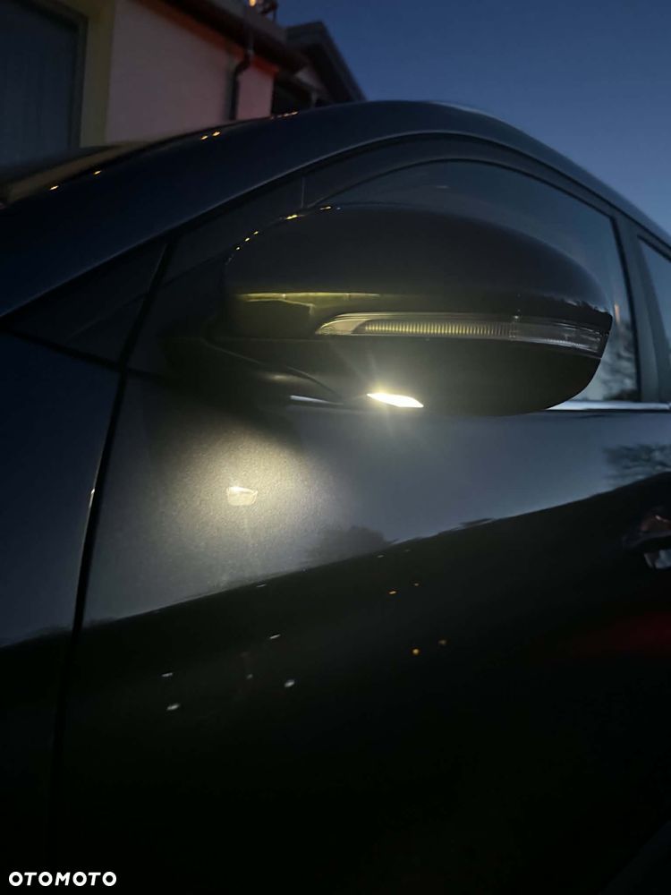 Hyundai Tucson 2.0 CRDI Comfort 4WD - 37