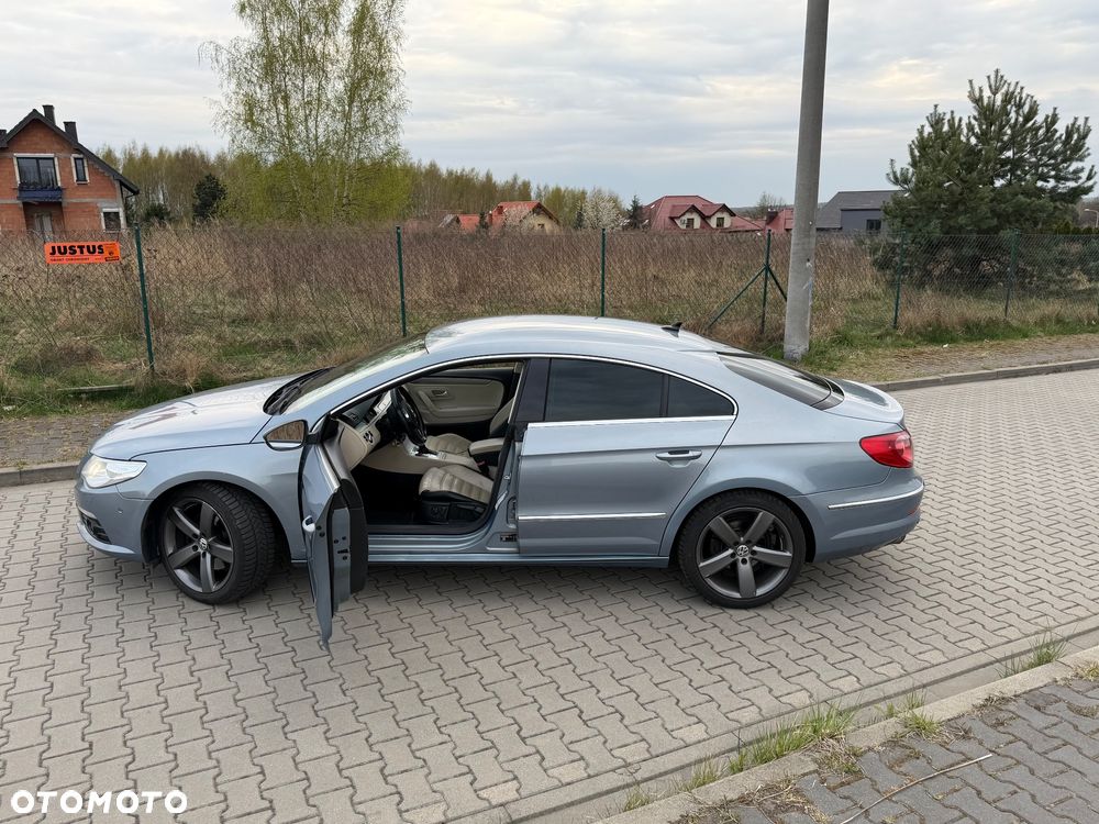 Volkswagen Passat CC 2.0 TDI DSG - 2