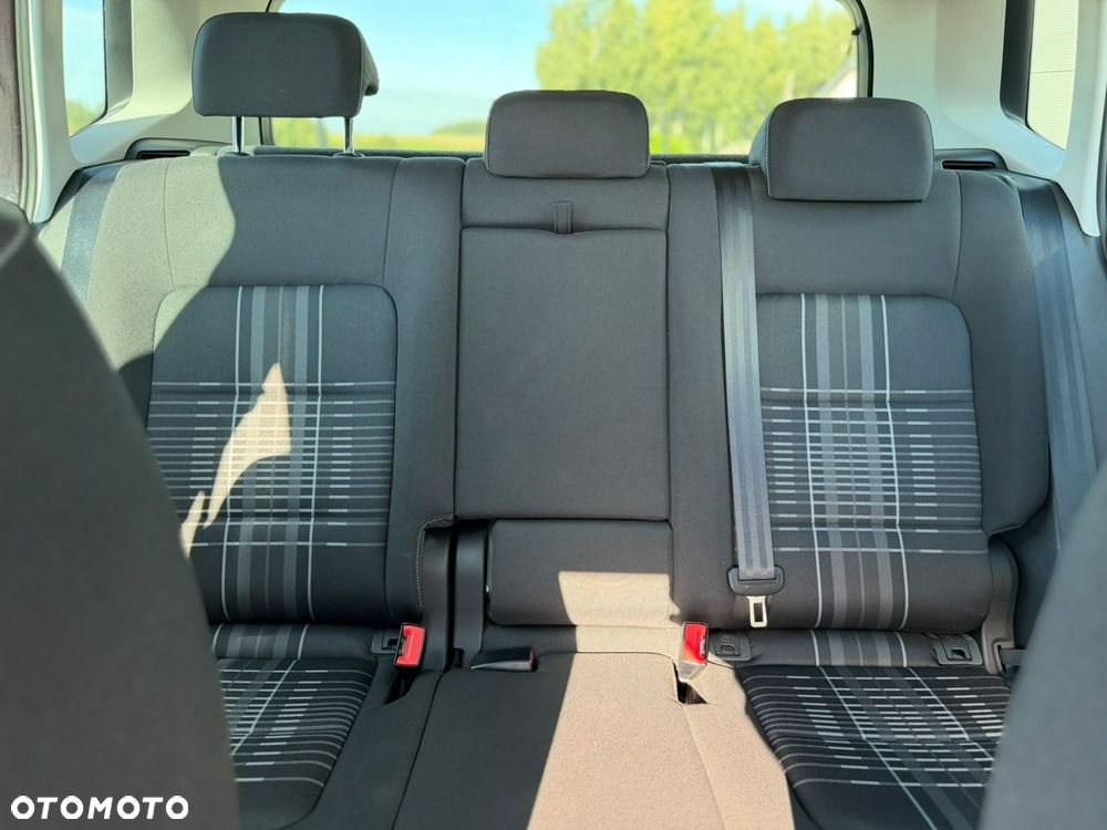 Volkswagen Golf Sportsvan - 15