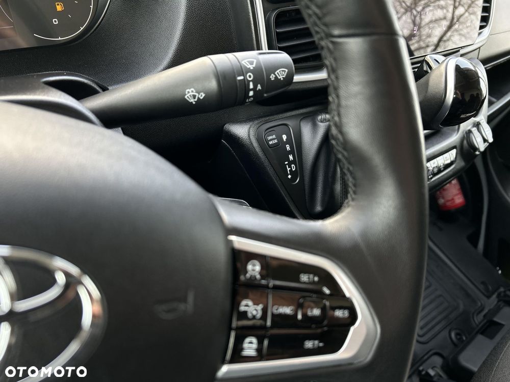 Toyota PROACE MAX - 16