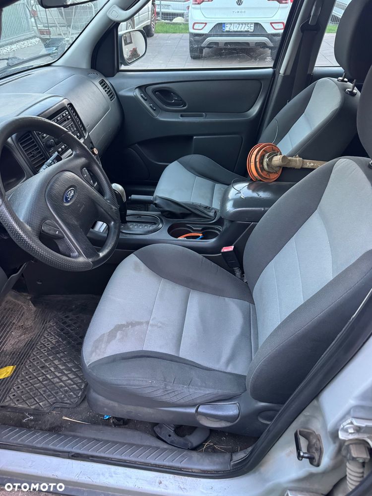Ford Escape - 3