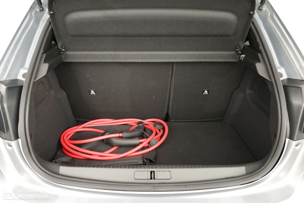 Peugeot e-208 51 kWh Allure - 24