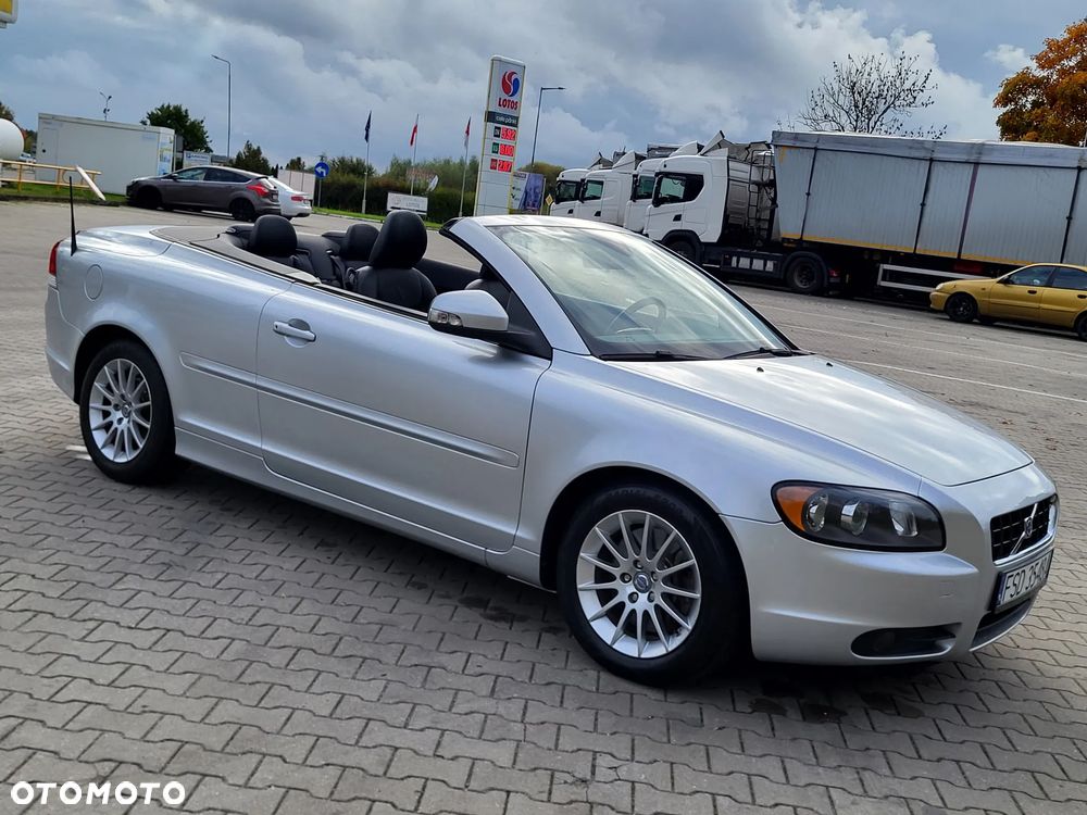 Volvo C70 2.0D Momentum - 7