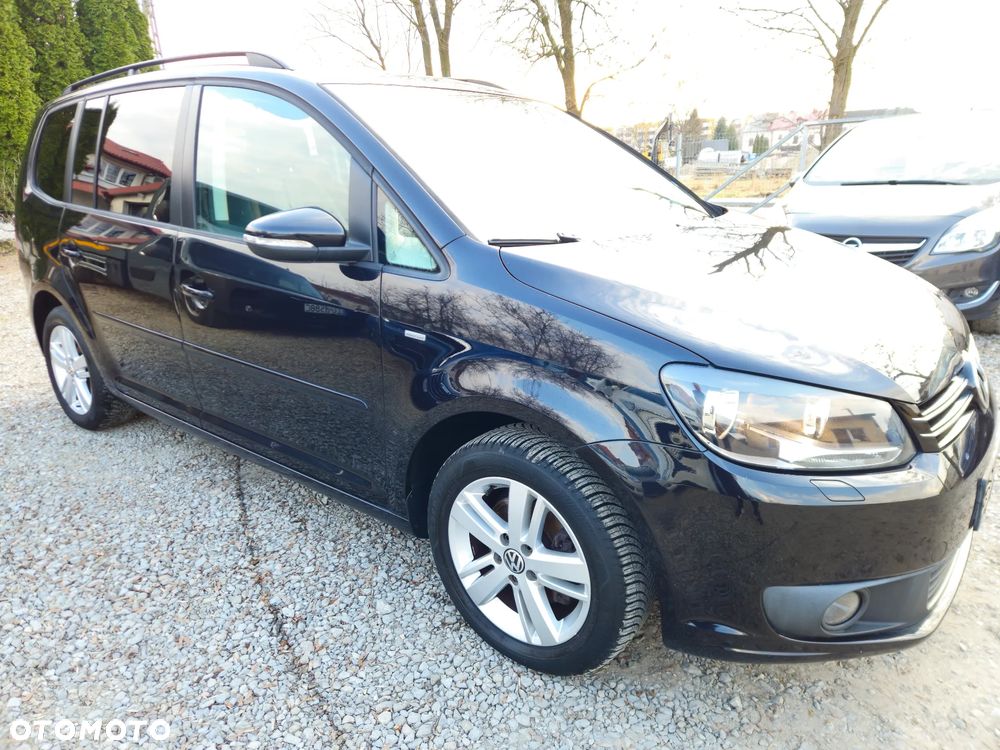 Volkswagen Touran 1.6 TDI DPF BlueMot Comfortline - 2