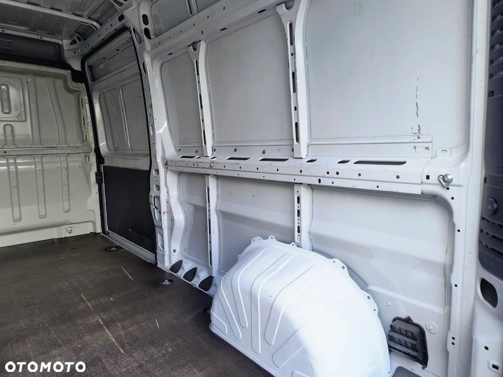 Opel Opel Movano 2.2 CDTI 140KM L3H2 Serwis REJ 2023 Gwarancja Vat23% - 21