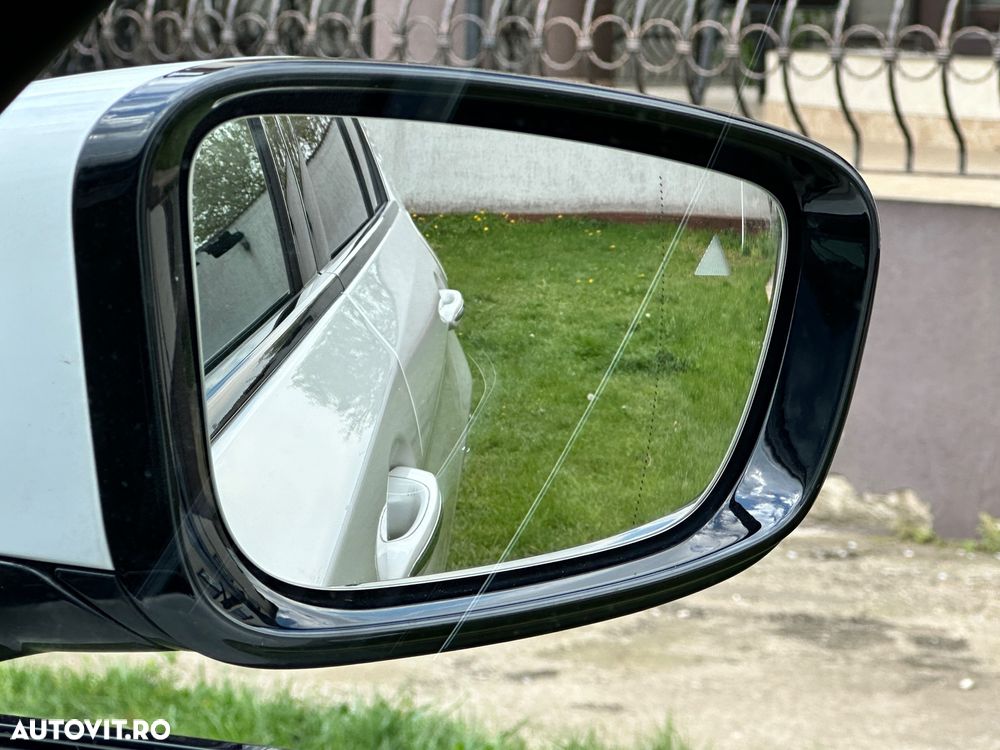 BMW Seria 5 520d Aut. - 8