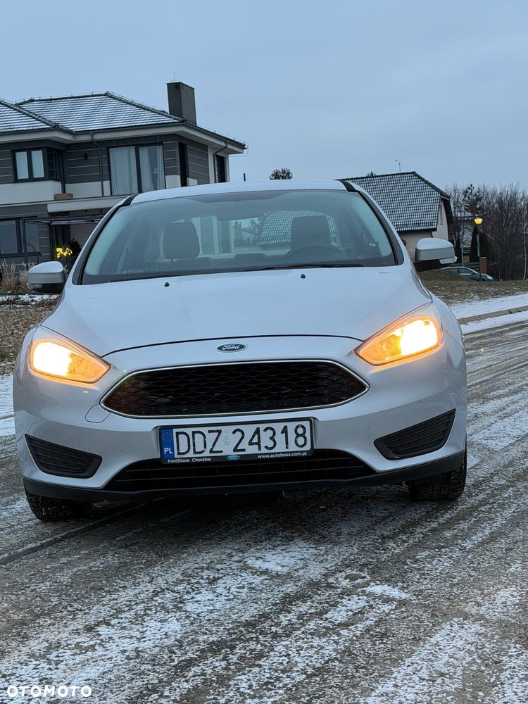 Ford Focus 1.6 Trend - 13