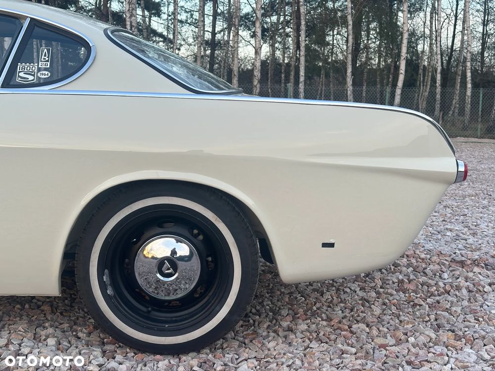 Volvo P1800 - 13