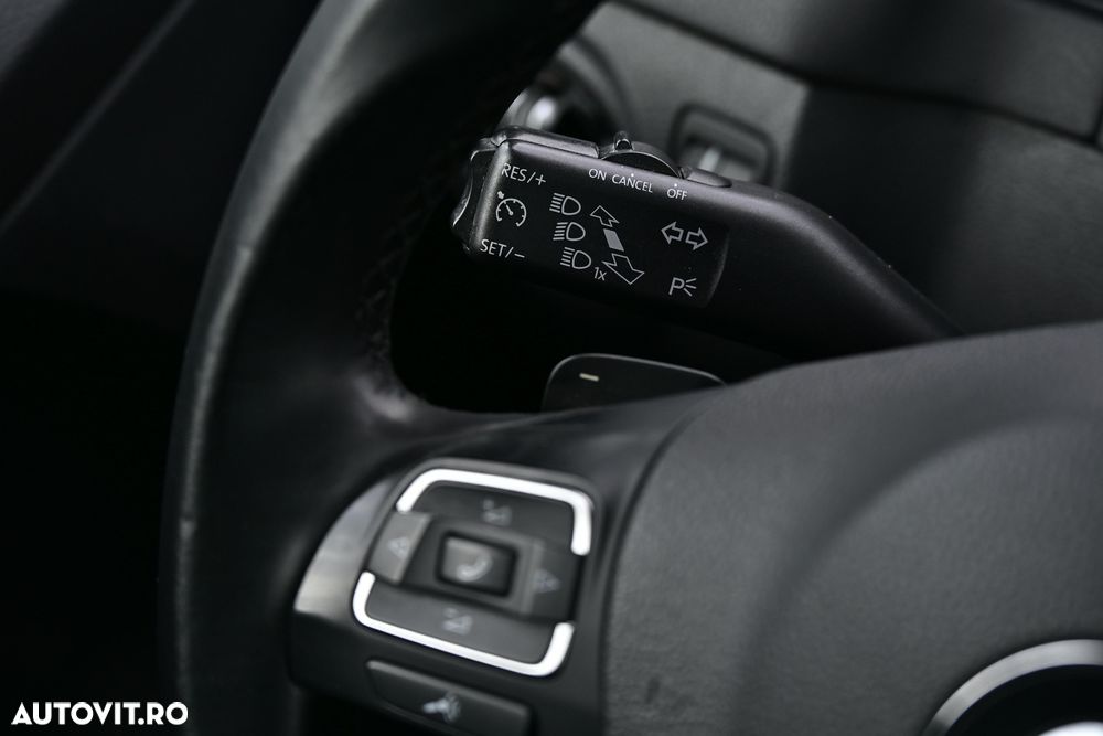 Volkswagen Tiguan 2.0 TDI 4Motion DSG Track & Style - 18