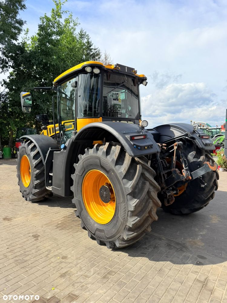 JCB Fastrac 4220 - 11