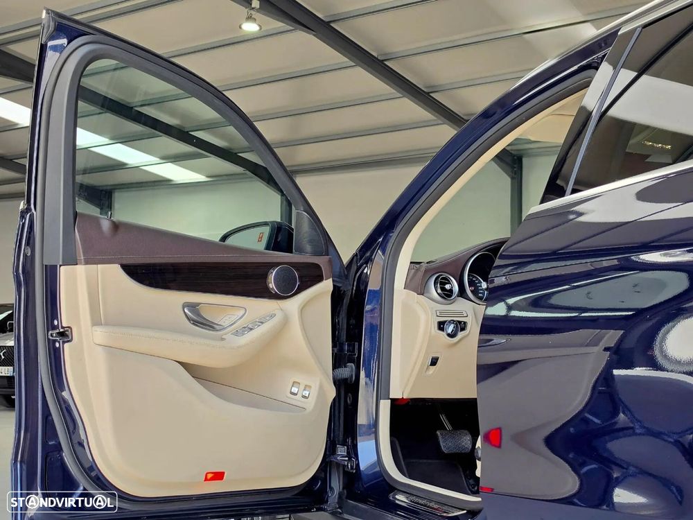 Mercedes-Benz GLC 300 e 4Matic - 21