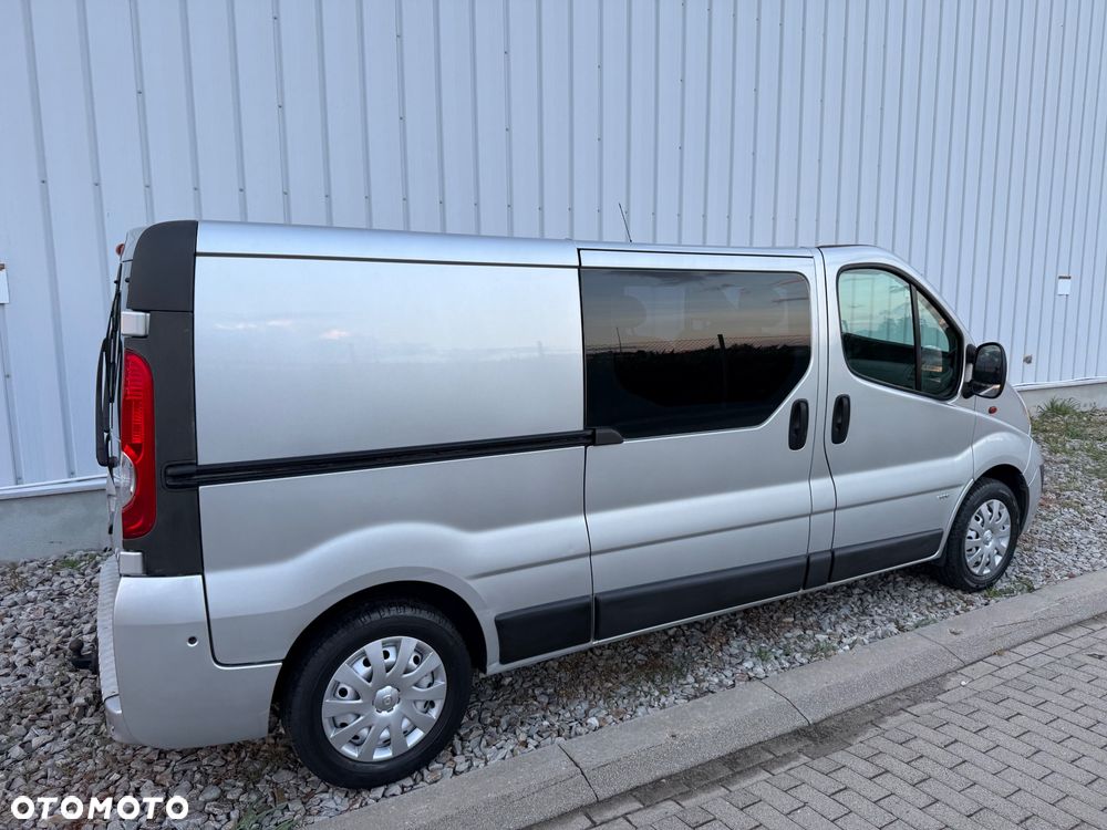 Opel Vivaro - 14
