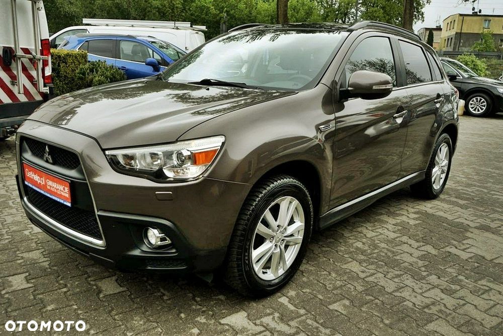 Mitsubishi ASX - 3