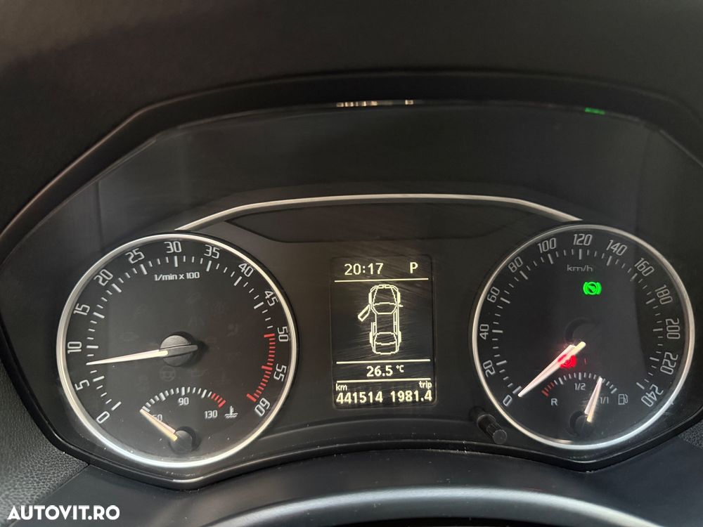 Skoda Octavia 2.0 TDI DSG Elegance - 7