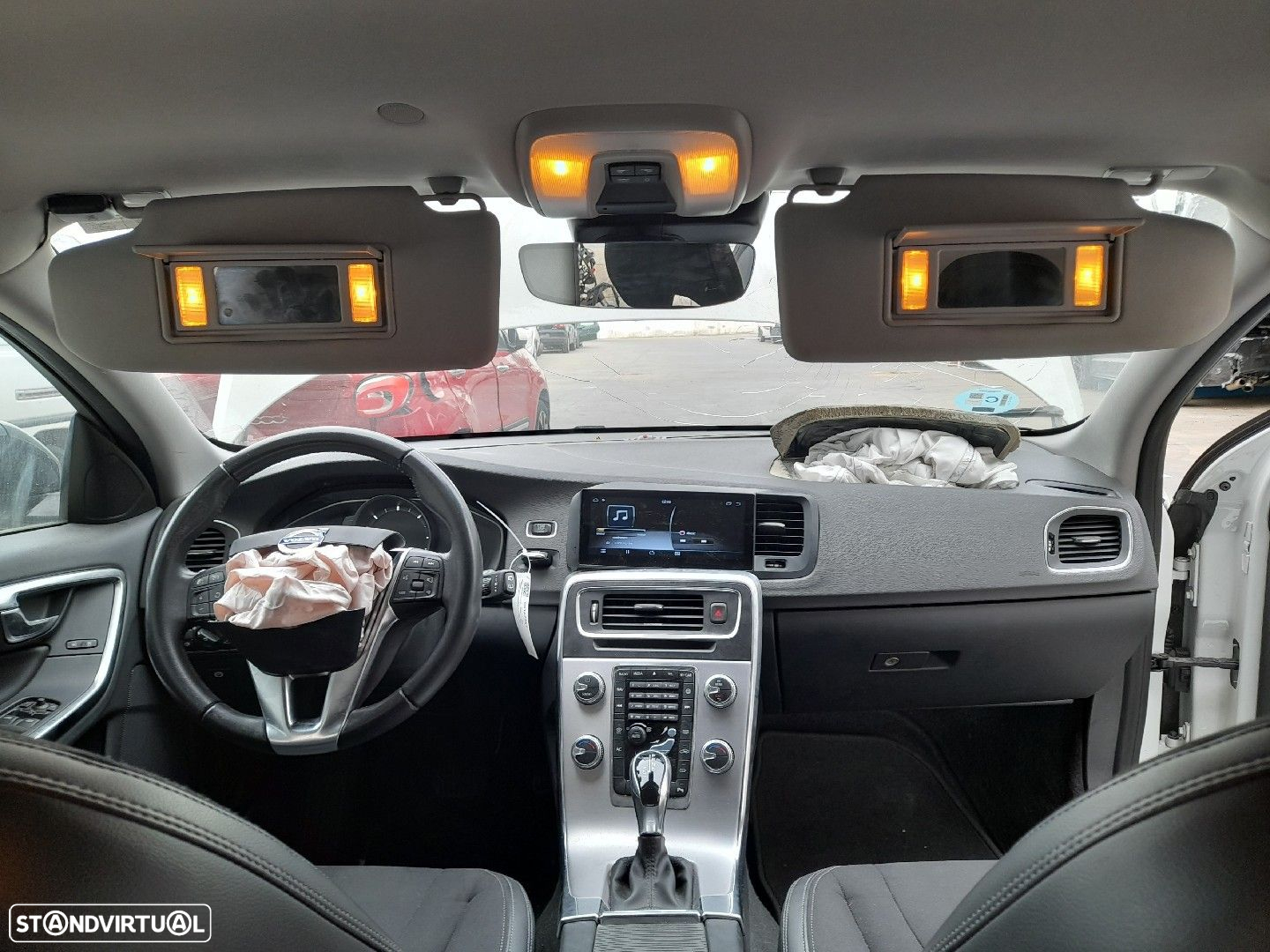 Para peças VOLVO V60 I (155) - 7