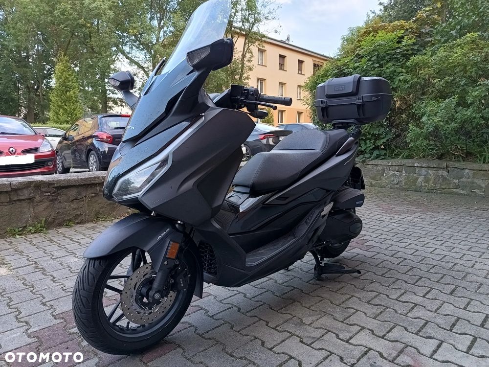 Honda NSS - 2
