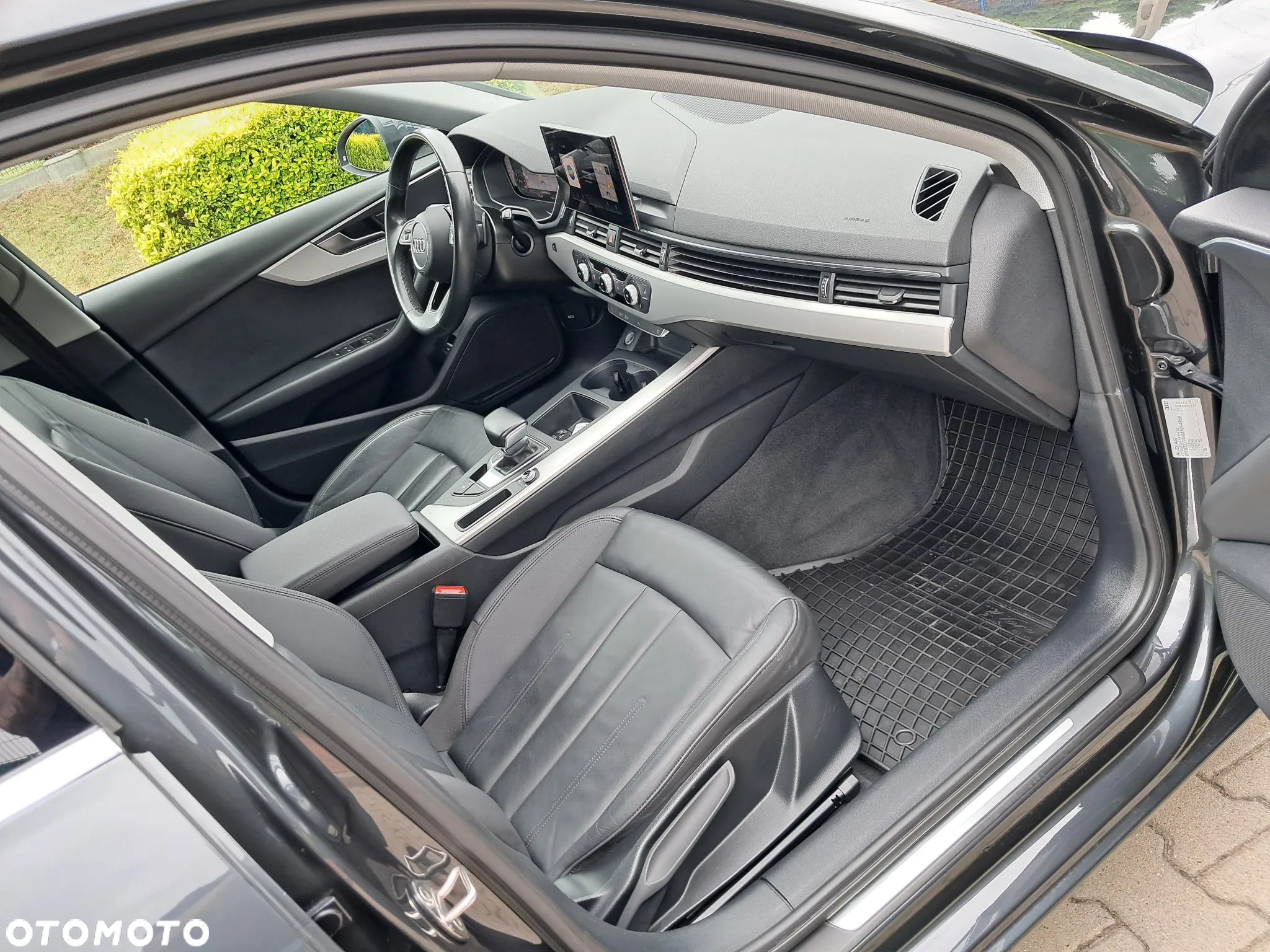 Audi A4 Avant 35 TDI S tronic design - 22