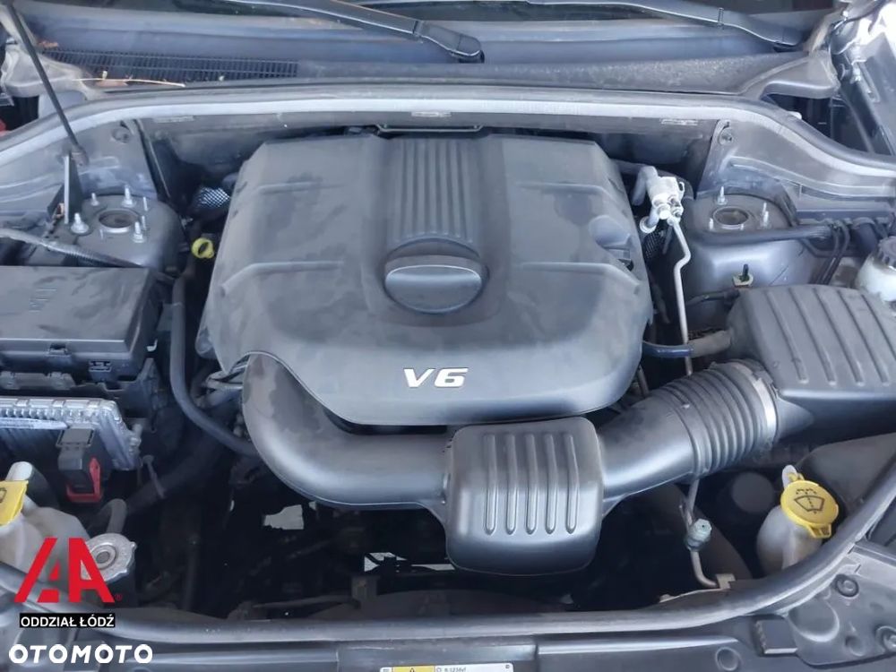 Jeep Grand Cherokee - 12
