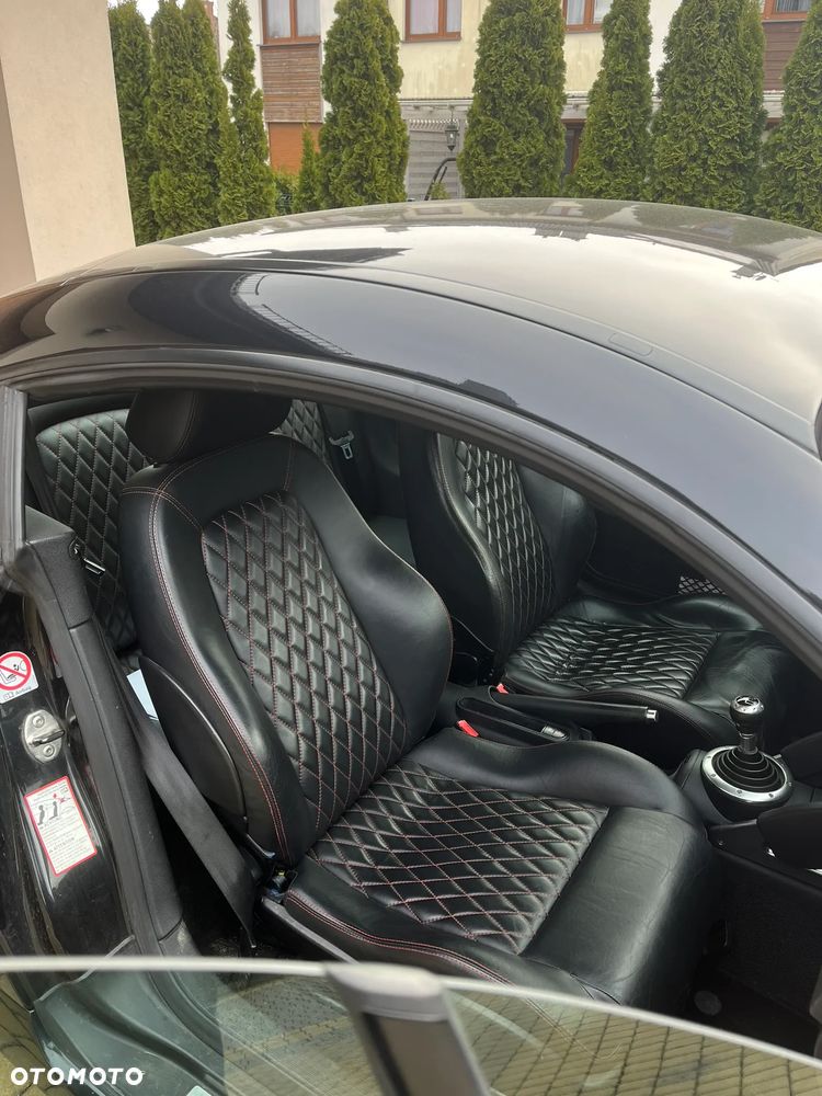 Audi TT Coupé - 10
