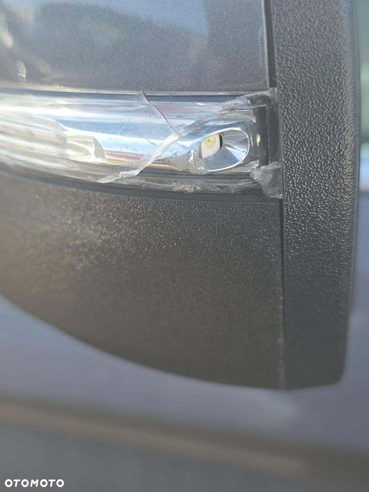 Ford Edge - 15