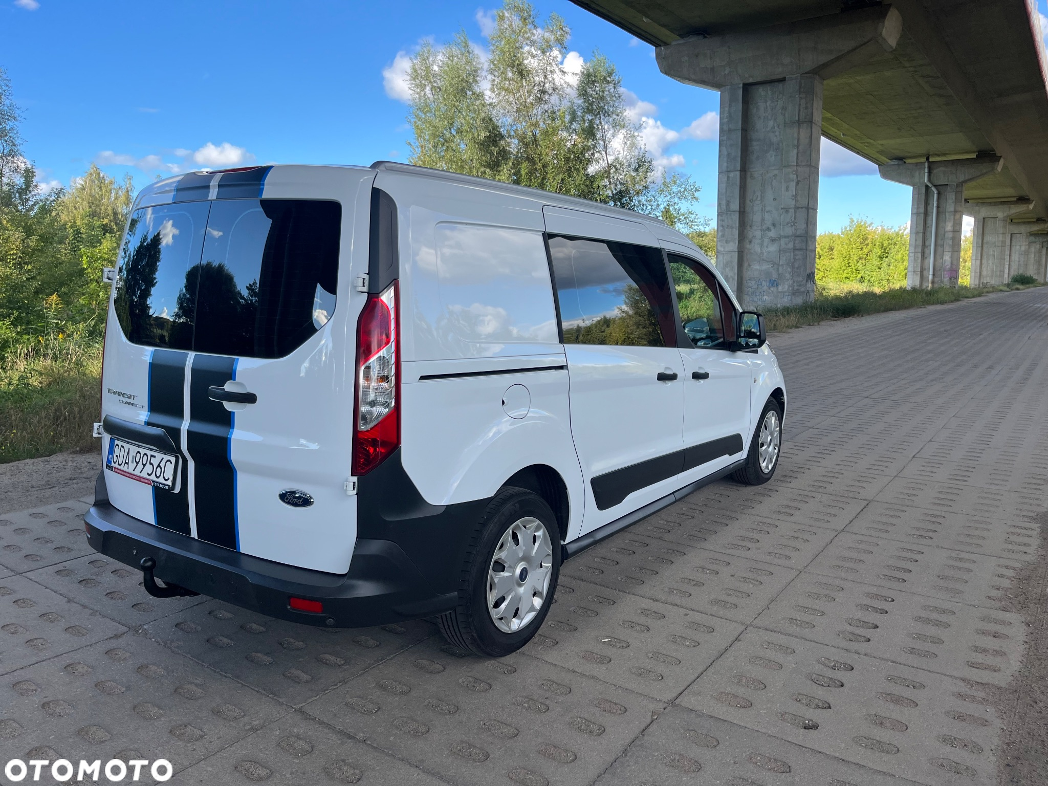 Ford Transit Connect L2 - 22