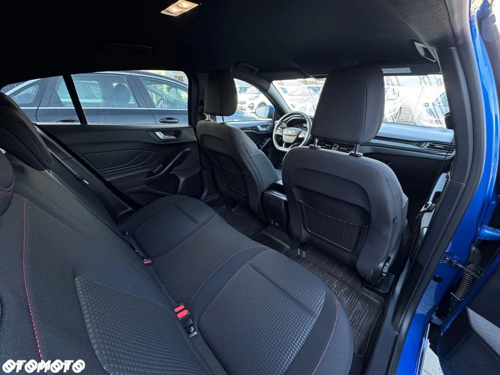 Ford Focus 1.0 EcoBoost ST-Line Style - 8
