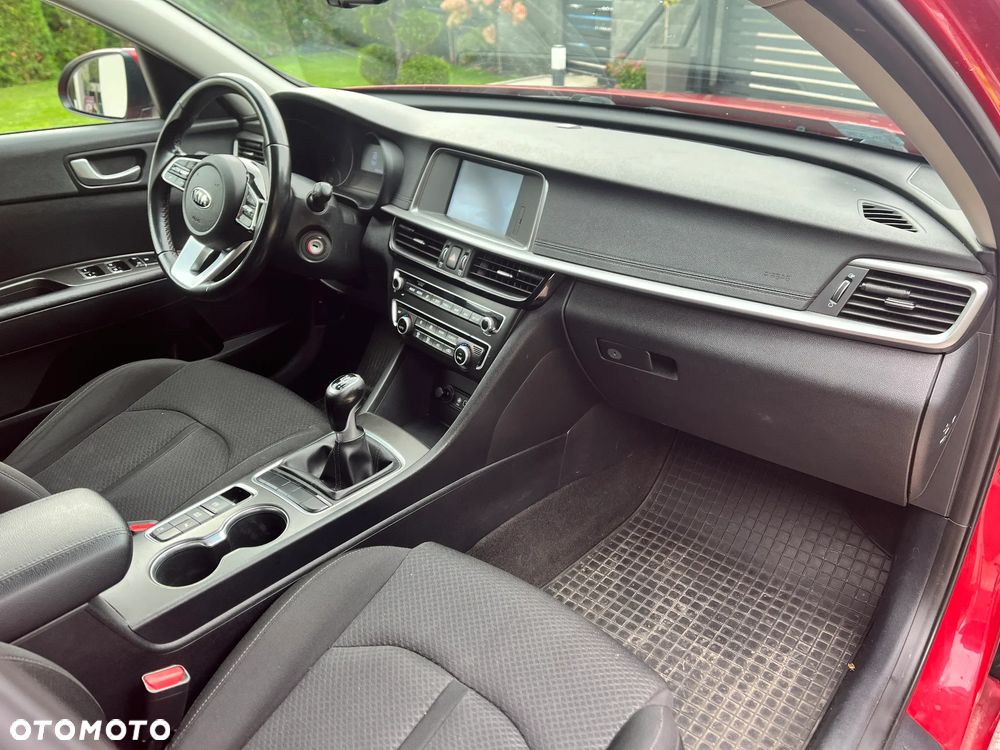 Kia Optima - 9