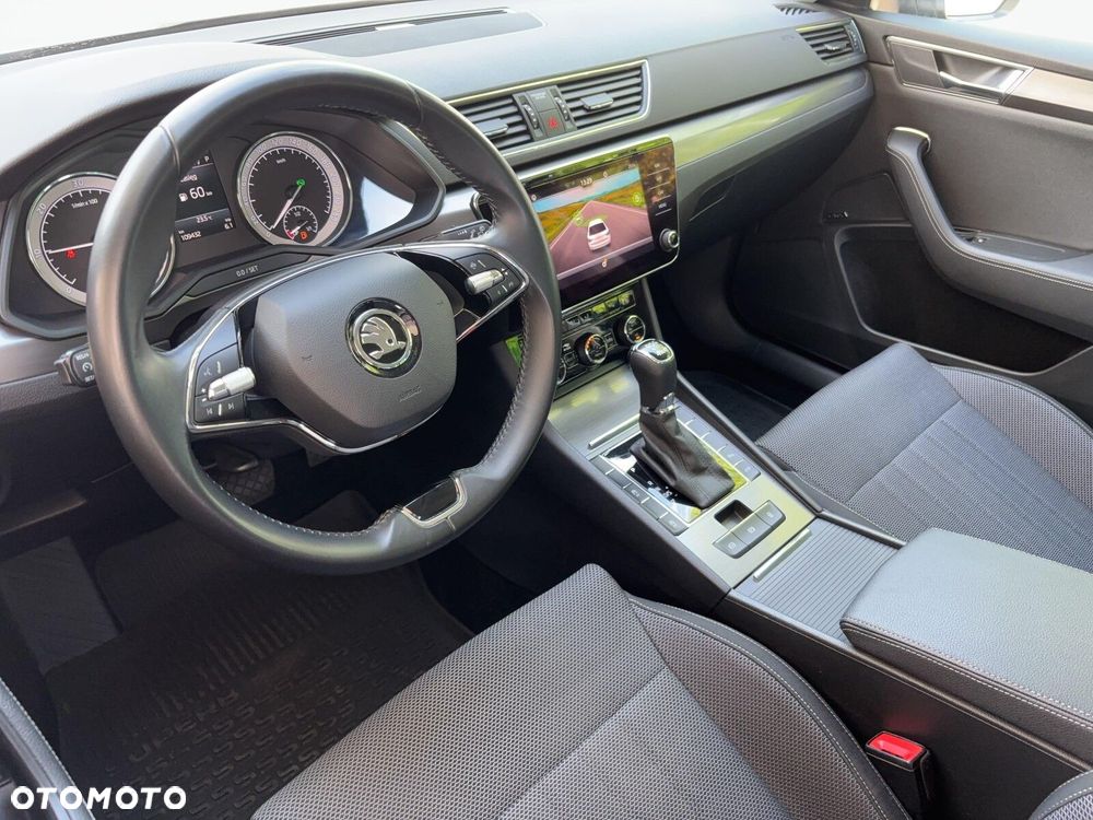Skoda Superb 2.0 TDI SCR Style DSG - 14