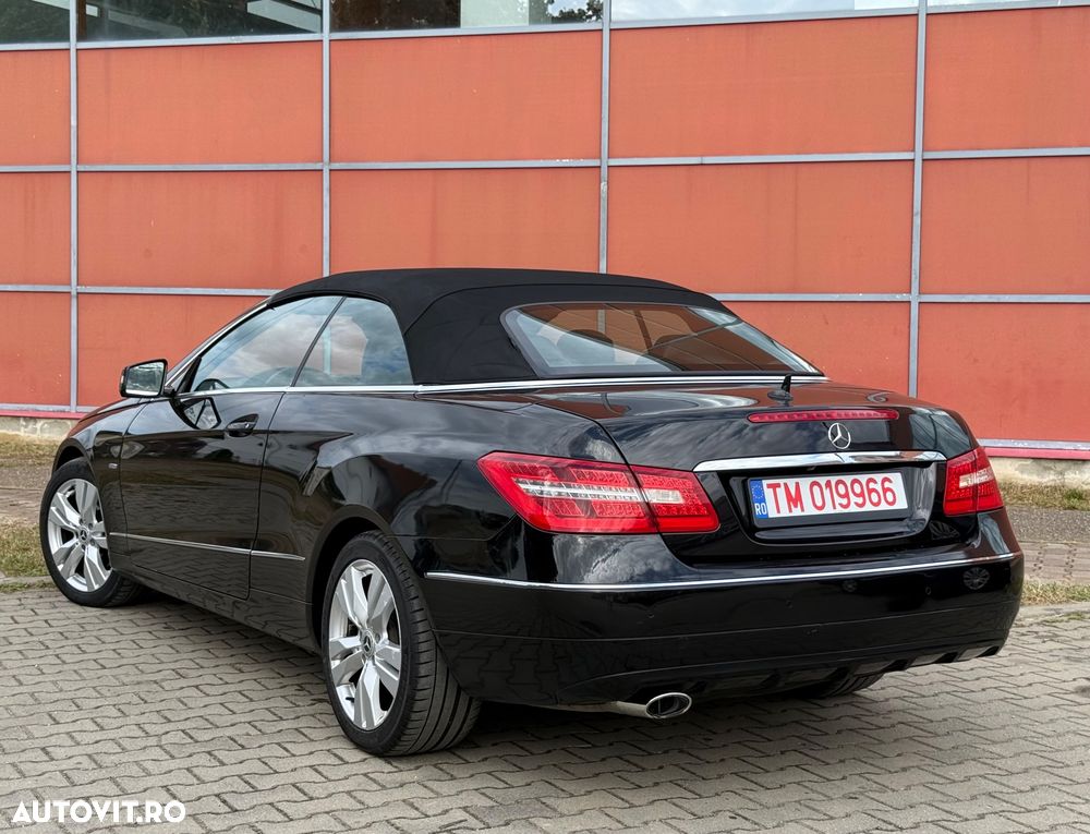 Mercedes-Benz E 220 CDI DPF BlueEFFICIENCY 7G-TRONIC Elegance - 3