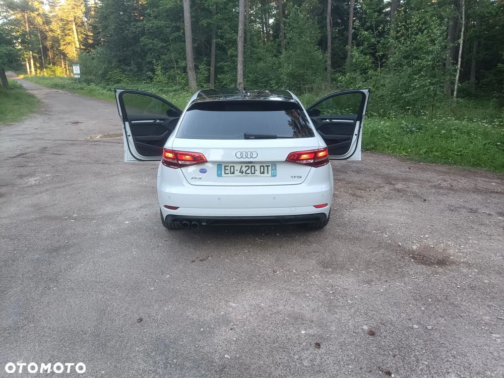 Audi A3 Sportback - 2