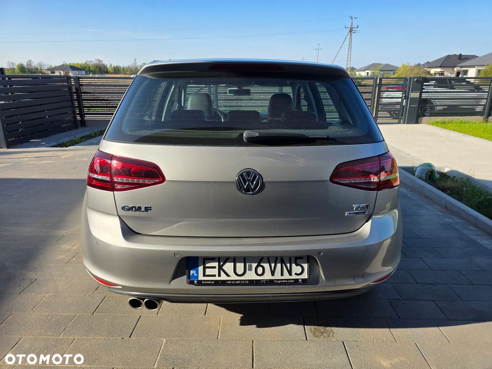 Volkswagen Golf 1.4 TSI BMT Highline - 24
