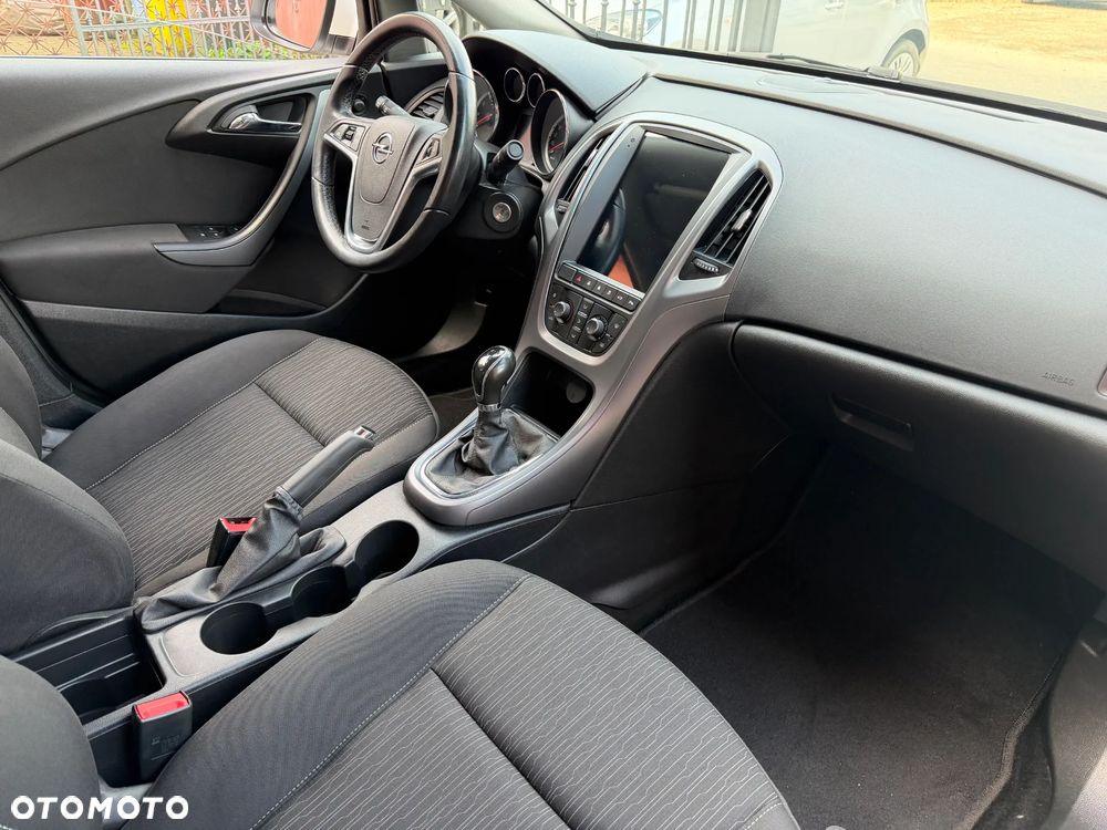 Opel Astra - 10