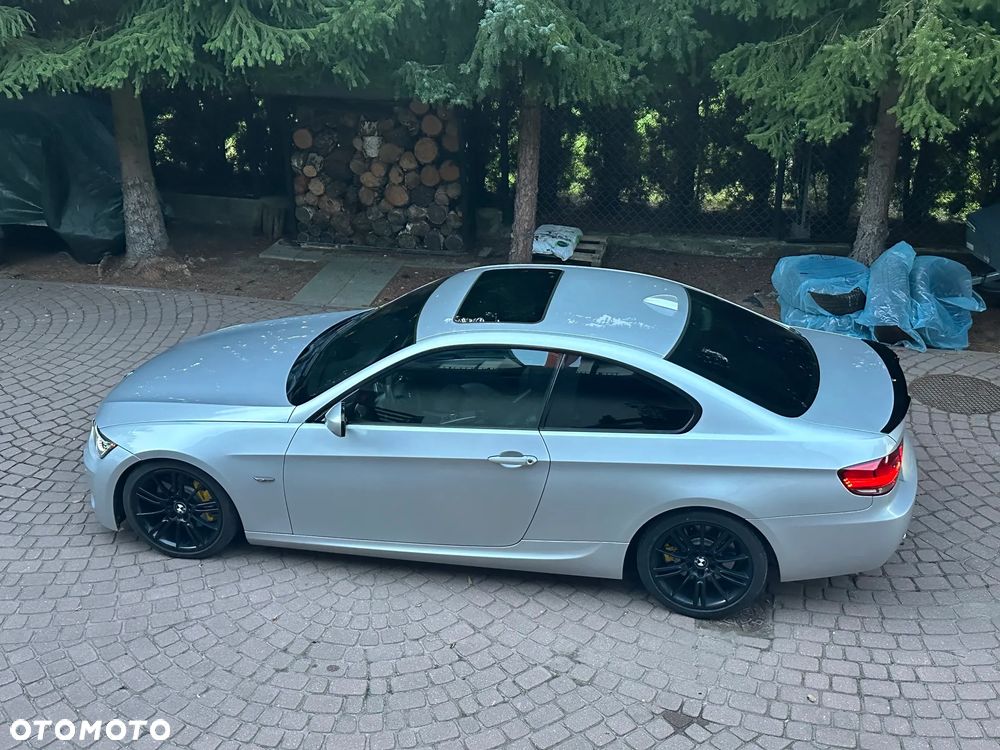 BMW Seria 3 335i xDrive - 18