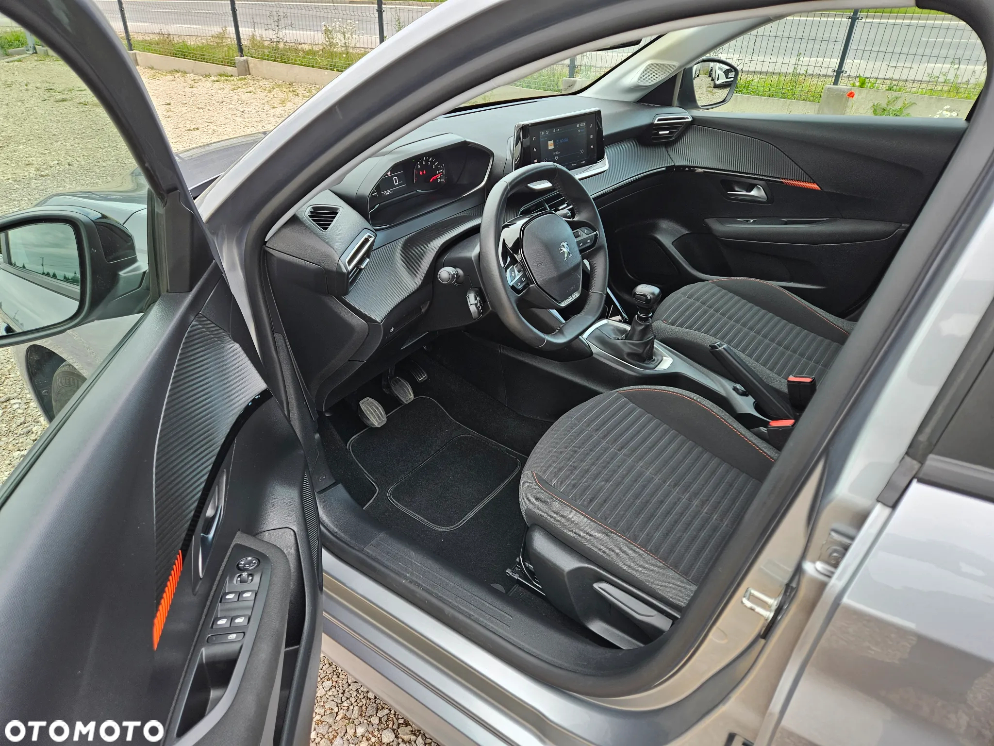 Peugeot 208 PureTech 100 Active Pack - 9